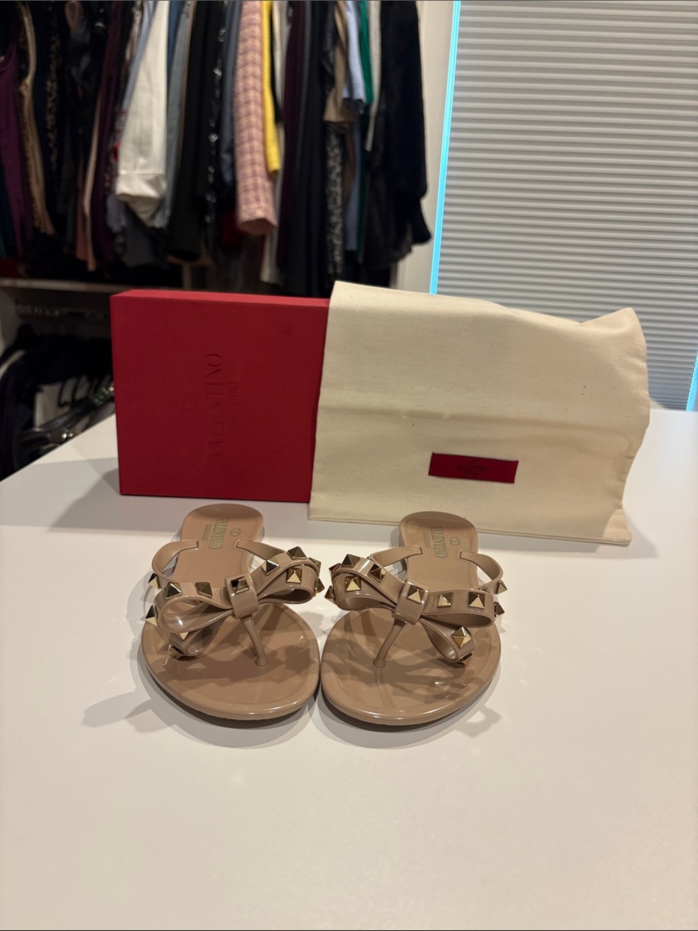 Valentino Nude Rockstud Bow Jelly Thong Sandals